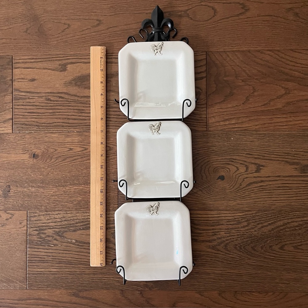 GODINGER Provence Bread & Butter 6" Square Plates Set of 3 with Plate Rack